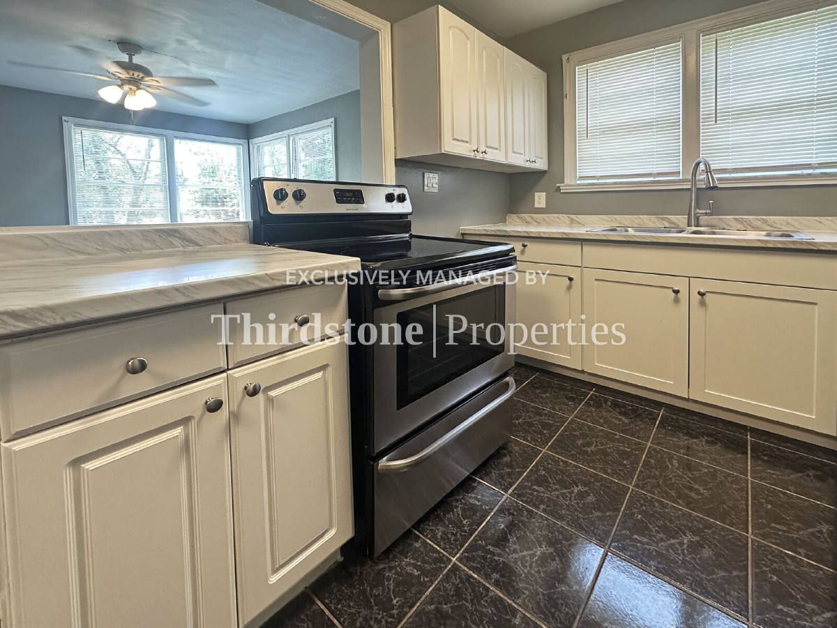 Apartment for rent at 2659 College St #1, Jacksonville, FL 32204
