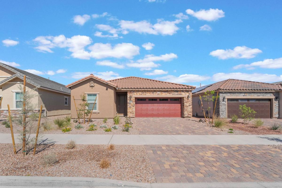 House for rent at 94 Cadence Crest Ave, Henderson, NV 89011