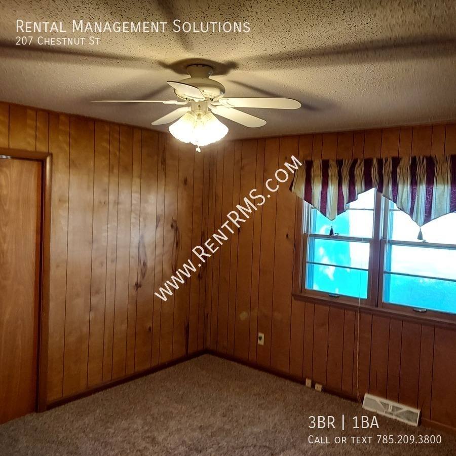 House for rent at 207 Chestnut St, Silver Lake, KS 66539