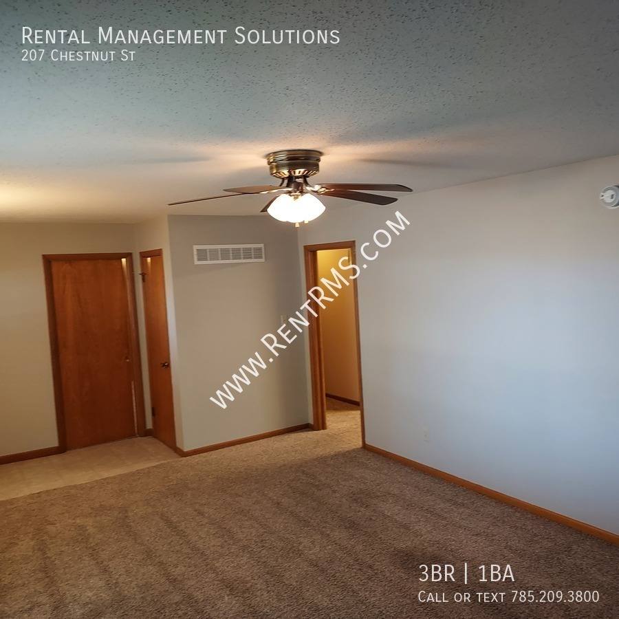 House for rent at 207 Chestnut St, Silver Lake, KS 66539