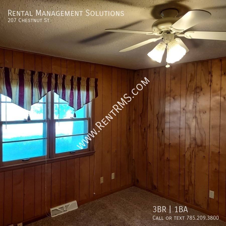 House for rent at 207 Chestnut St, Silver Lake, KS 66539