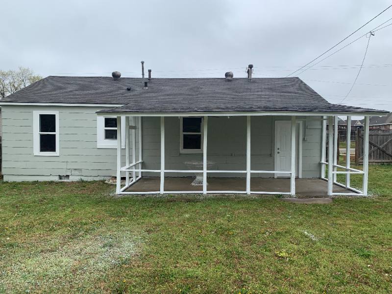 House for rent at 3321 Indiana St, Bartlesville, OK 74006