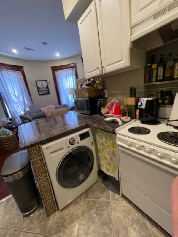 Apartment for rent at 1425 Allison St #C, Washington, DC 20011