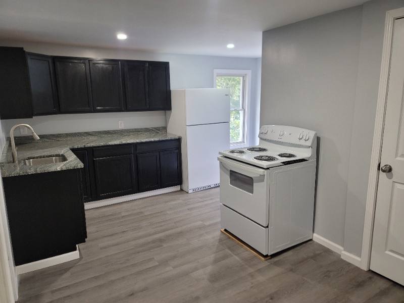 Apartment for rent at 7 W Park St E, Willimantic, CT 06226