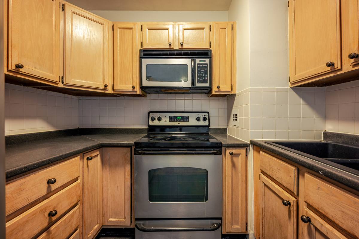 Condo for rent at 4600 Connecticut Ave NW #703, Washington, DC 20008