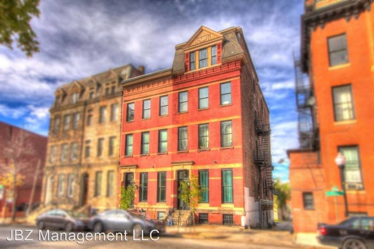 Apartment for rent at 16 E Biddle St, Baltimore, MD 21202