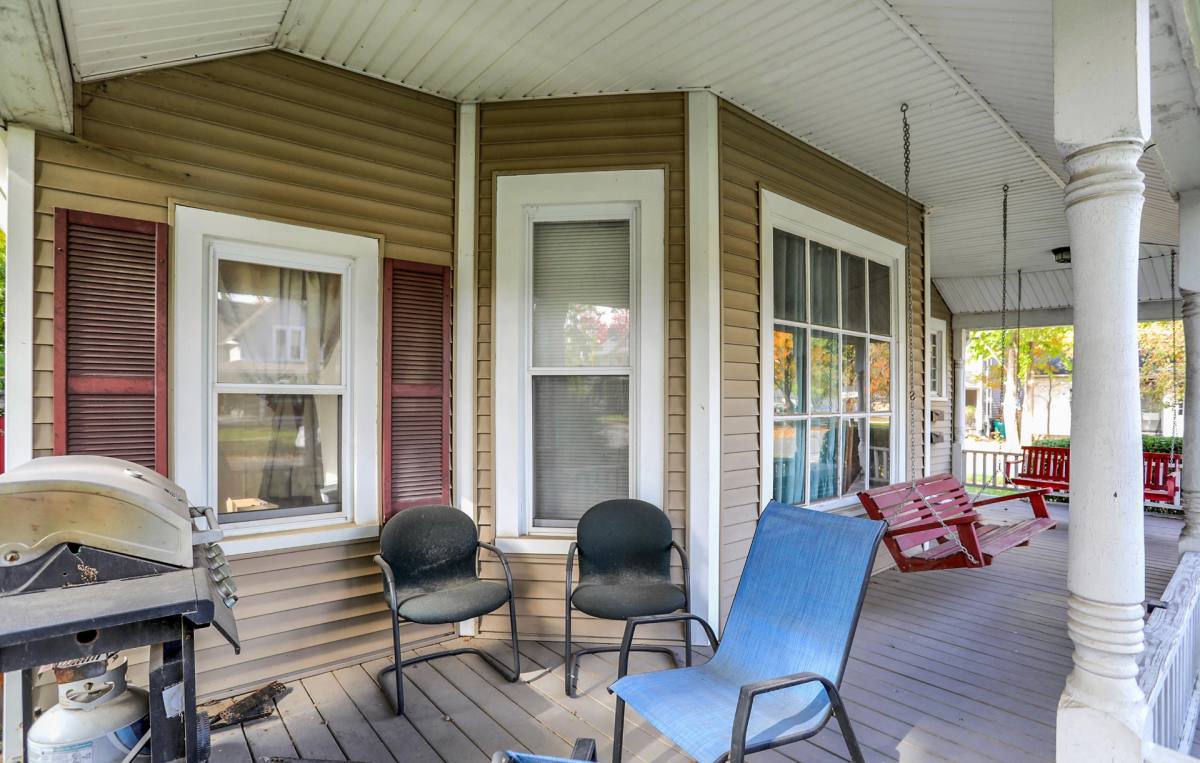 Apartment for rent at 298 N Water St, Franklin, IN 46131