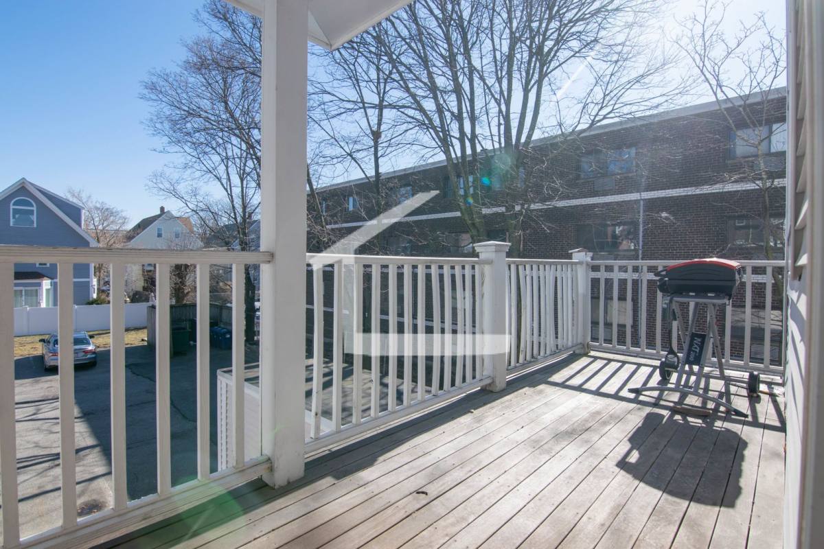 Townhouse for rent at 6 Glencoe St #5, Brighton, MA 02135