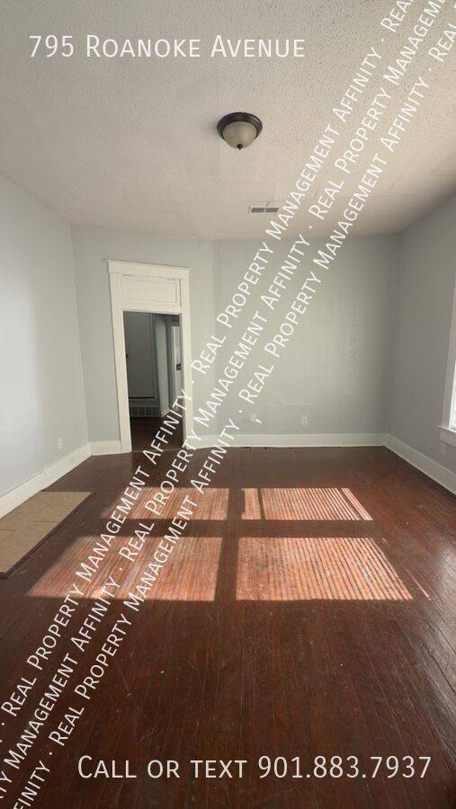 House for rent at 795 Roanoke Ave, Memphis, TN 38106