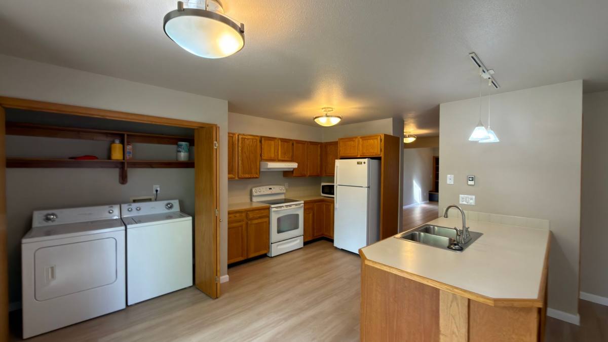 Condo for rent at 1037 Driftwood Dr, Fort Collins, CO 80525