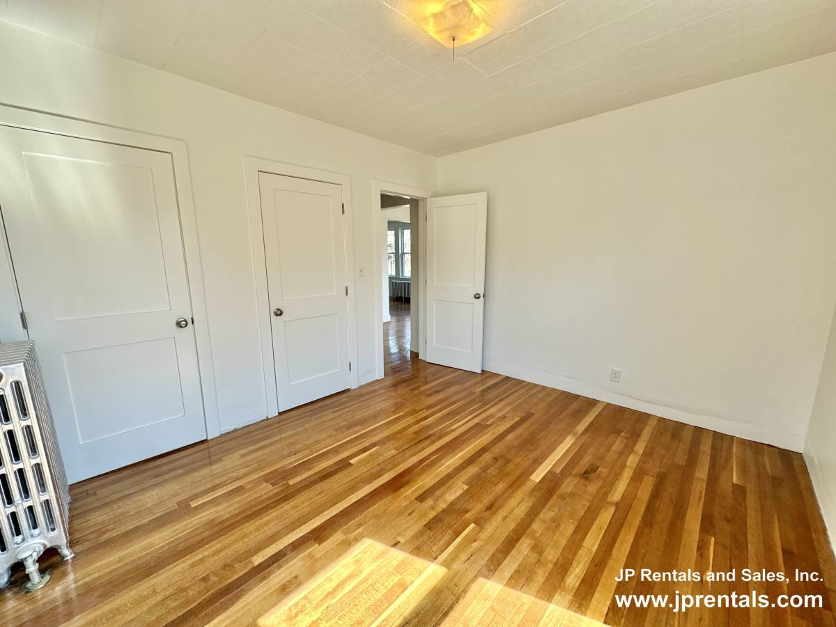 Apartment for rent at 12 Hooper St #1, Dorchester Center, MA 02124
