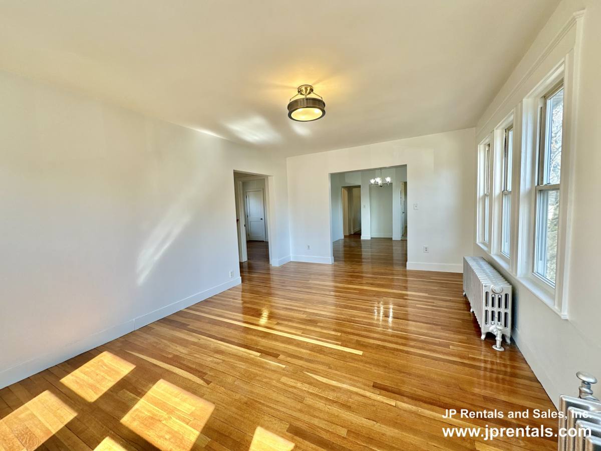 Apartment for rent at 12 Hooper St #1, Dorchester Center, MA 02124