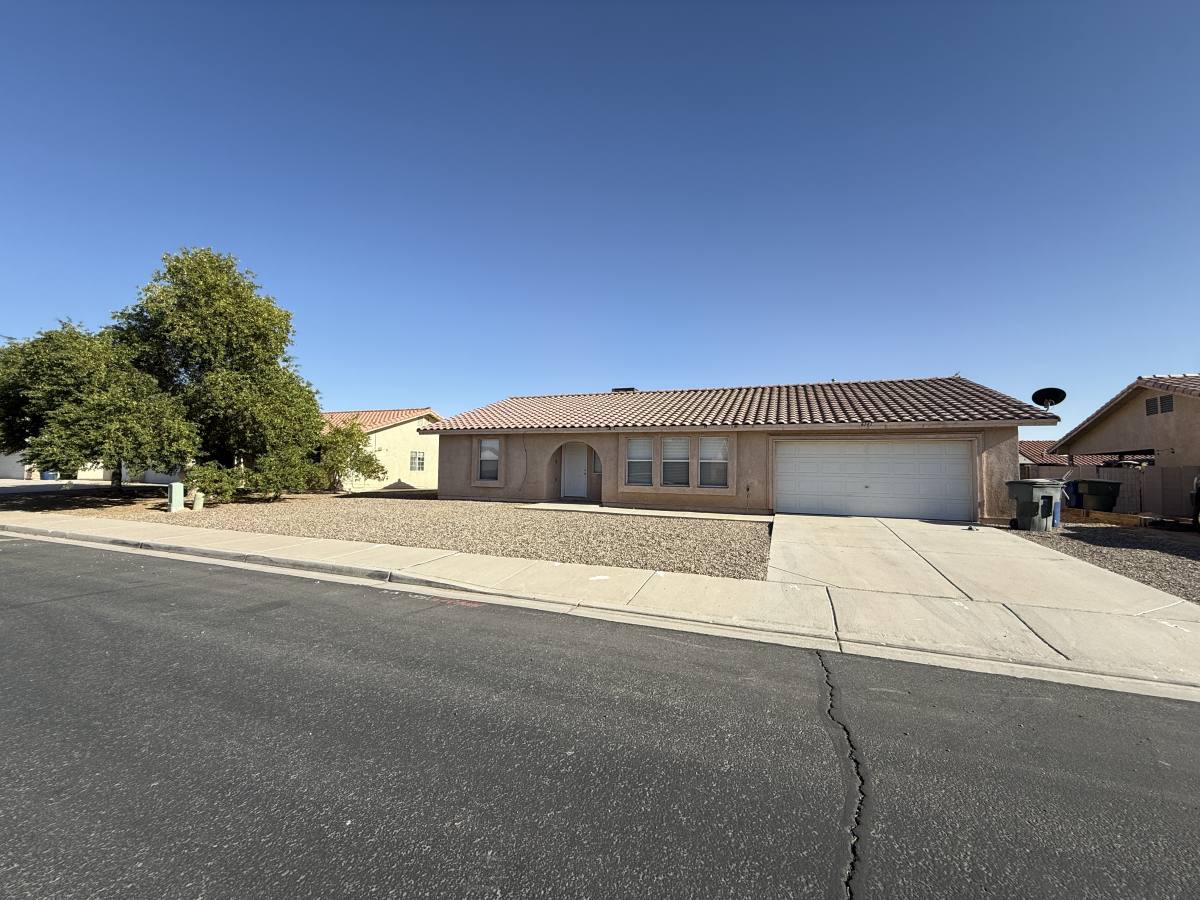Apartment for rent at 6141 E 40th Place, Yuma, AZ 85365