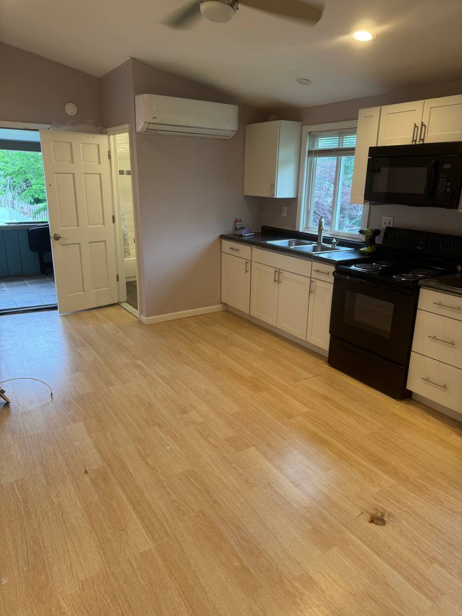 Apartment for rent at 8 Spruce Ave #2, Newburgh, NY 12550