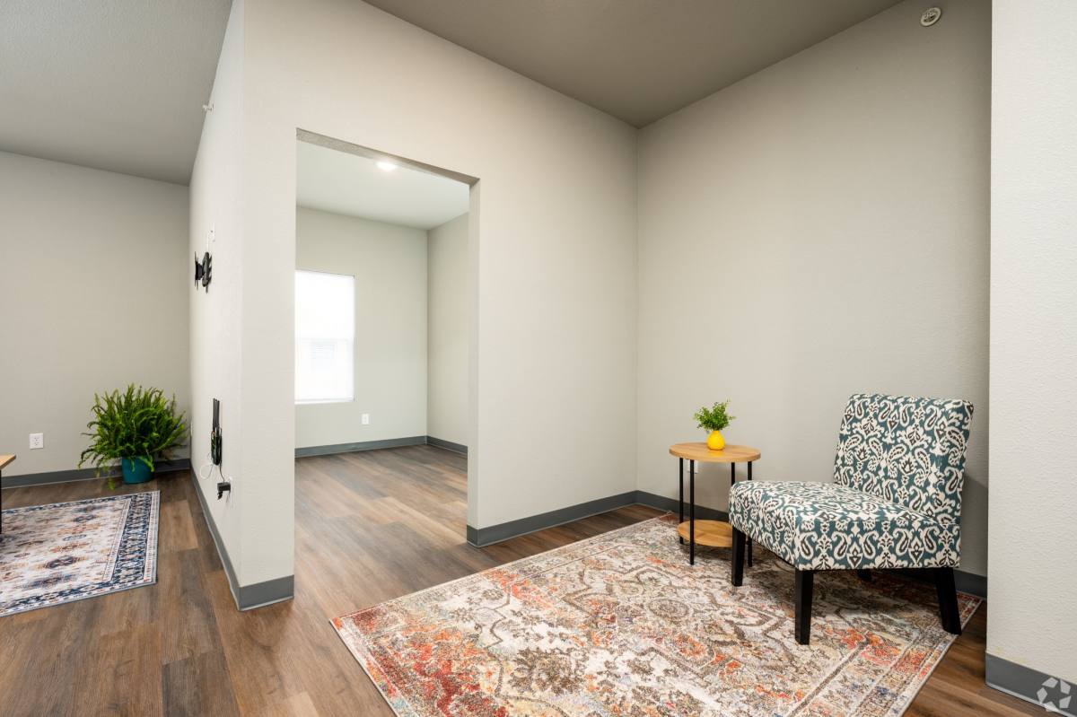 Apartment for rent at 1520 E Berry St #109, Fort Wayne, IN 46803