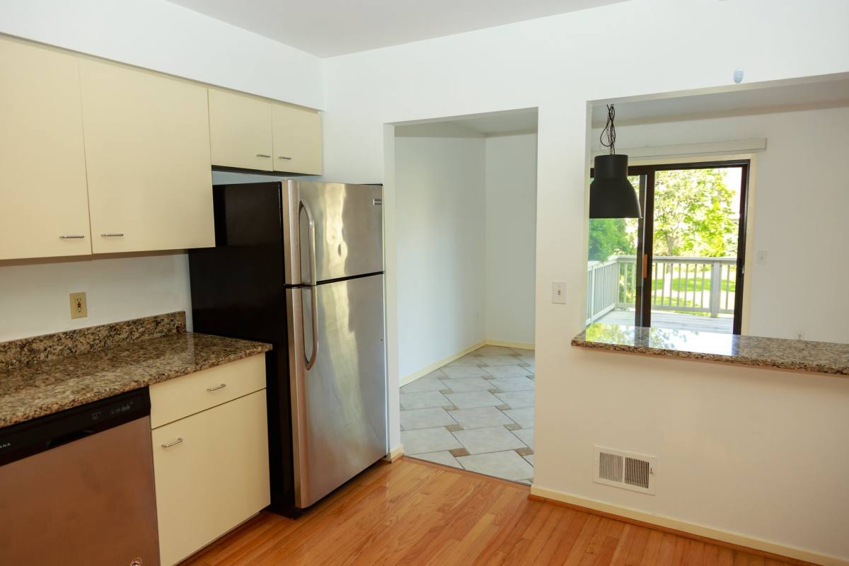 Condo for rent at 716 Eton Court, Rochester, MI 48307