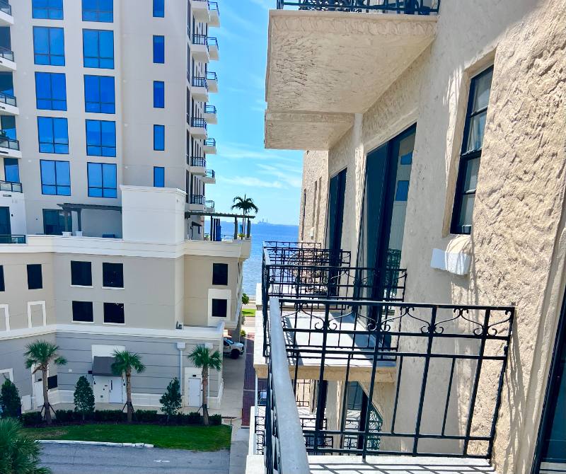 Apartment for rent at 2109 Bayshore Blvd #506, Tampa, FL 33606