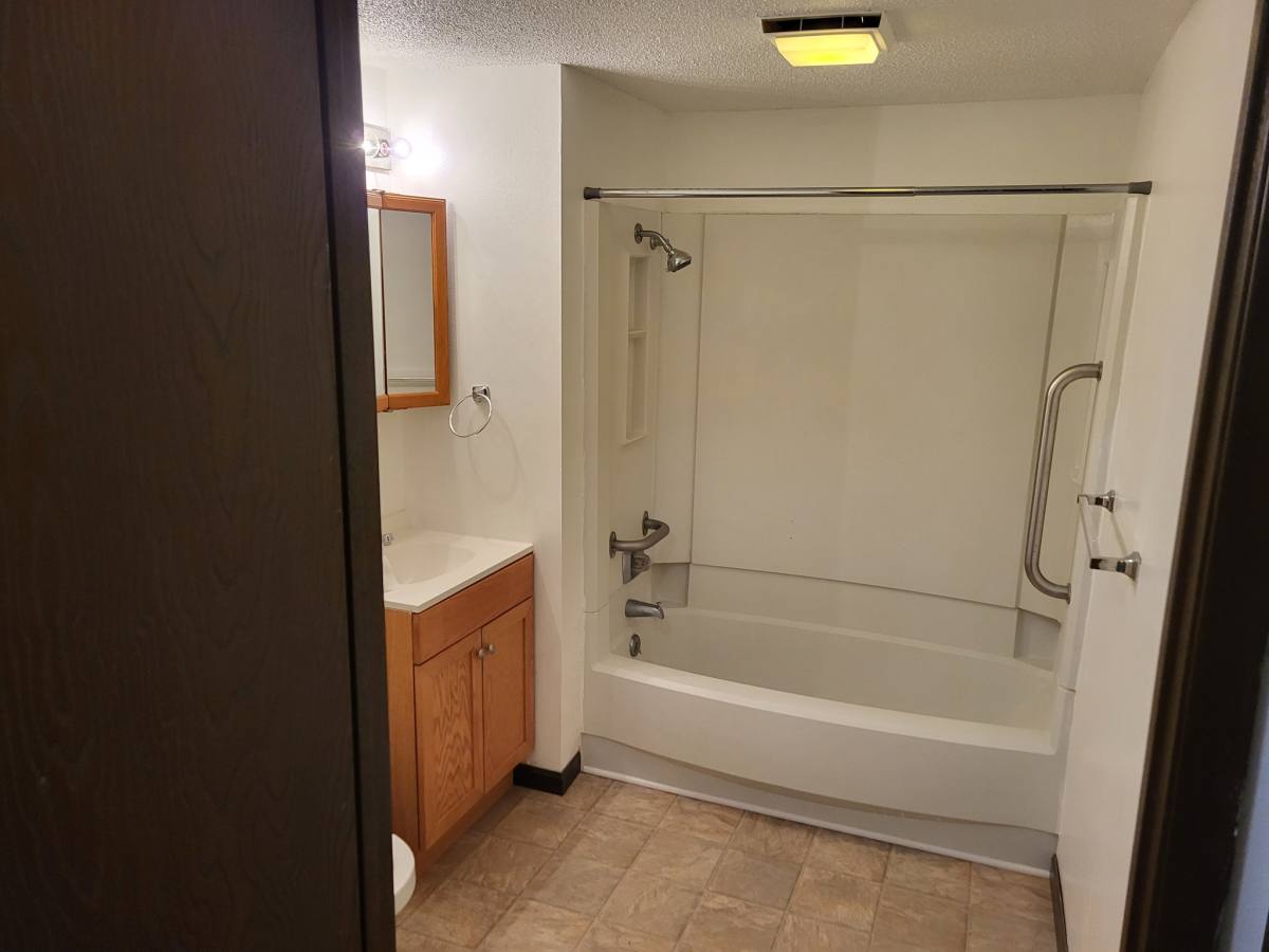 Apartment for rent at 1102 W McPherson #16, Knob Noster, MO 65336
