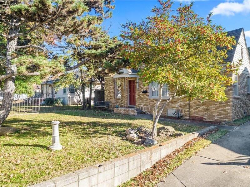 House for rent at 3701 S Richmond Ave, Tulsa, OK 74135