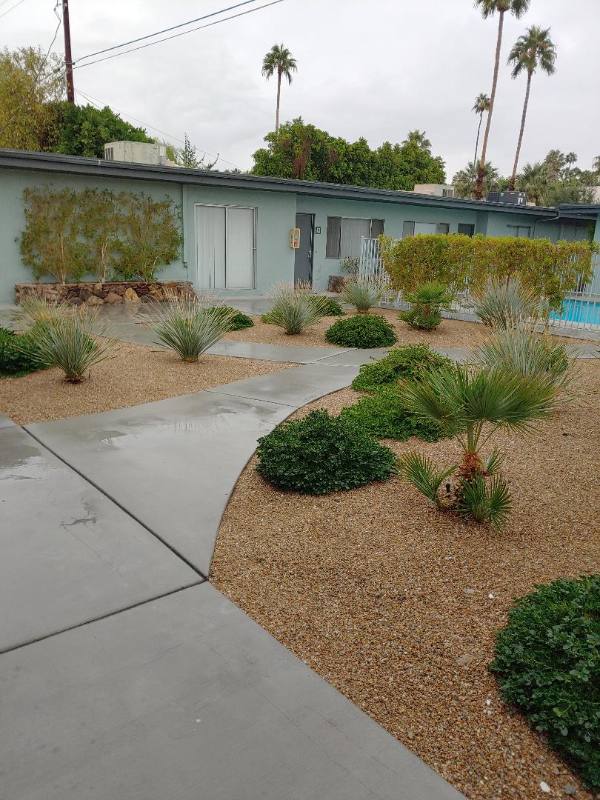 Apartment for rent at 493 E Vista Chino, Palm Springs, CA 92262
