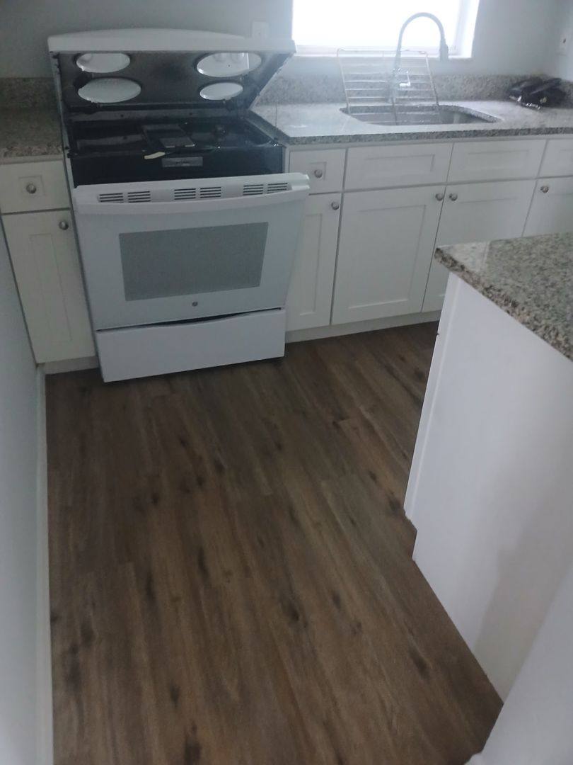 Apartment for rent at 13110 Leisurewood Place, Tampa, FL 33612