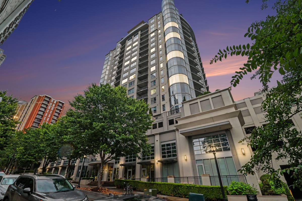 Condo for rent at 222 12th St NE #1407, Atlanta, GA 30309