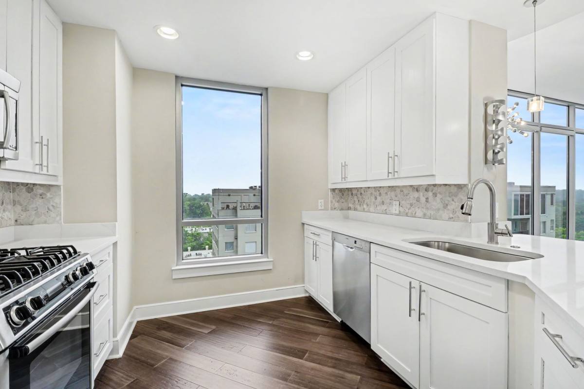 Condo for rent at 222 12th St NE #1407, Atlanta, GA 30309