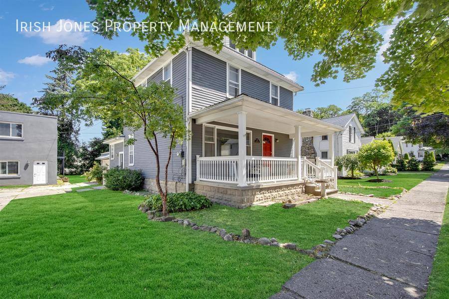 House for rent at 172 Main St, Akron, NY 14001