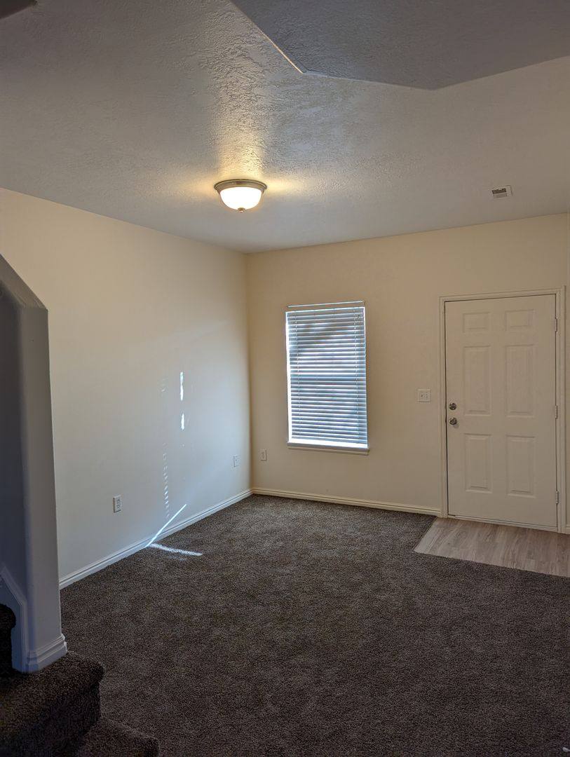 Apartment for rent at 5052 W Wind Rock Lane, Herriman, UT 84096
