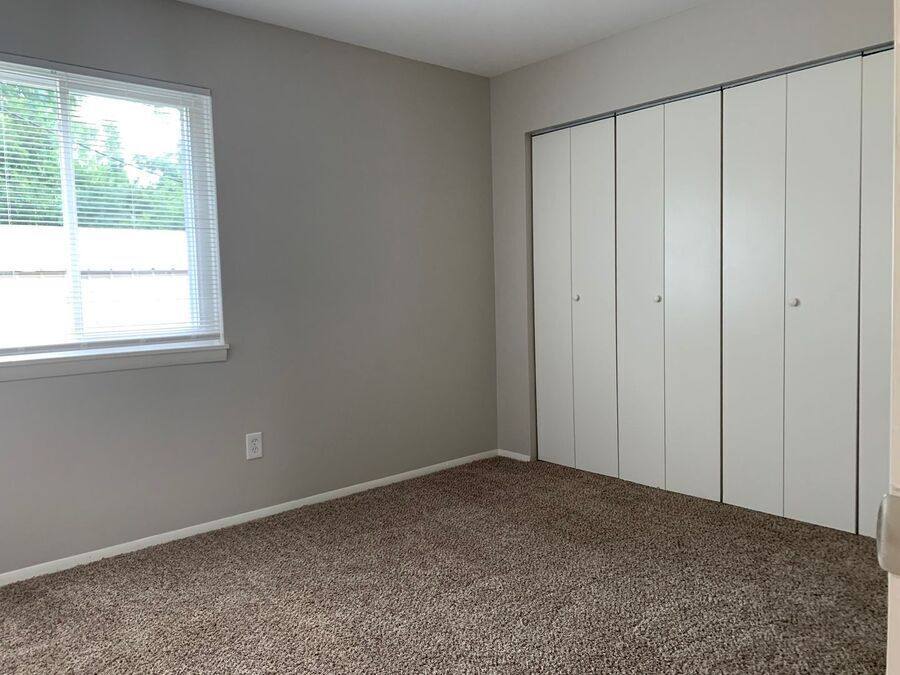 Apartment for rent at 119 Scarborough Court #H2, Chesterton, IN 46304