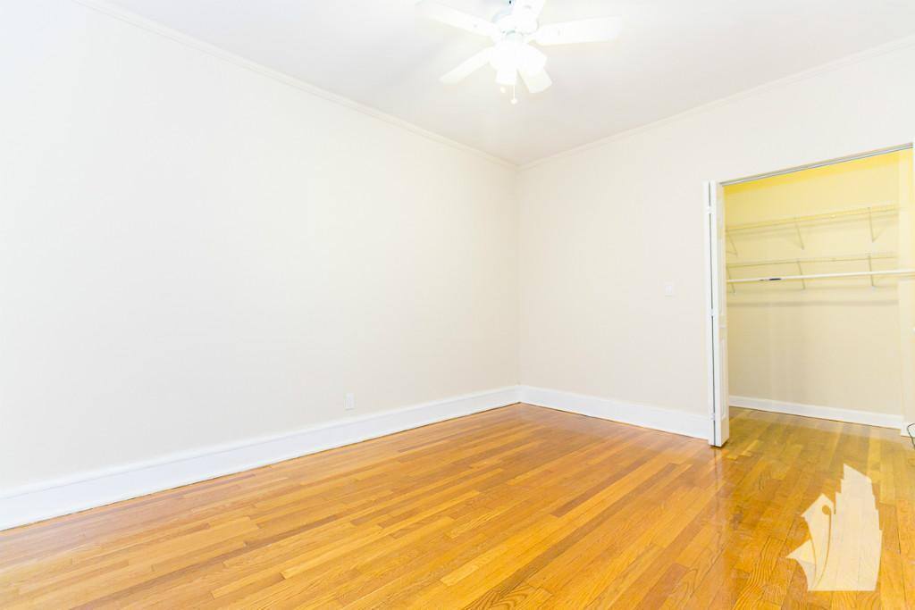 Apartment for rent at 1613 W Berteau #3, Chicago, IL 60613