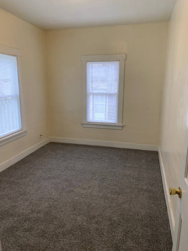 House for rent at 520 SW 5th St, Topeka, KS 66603