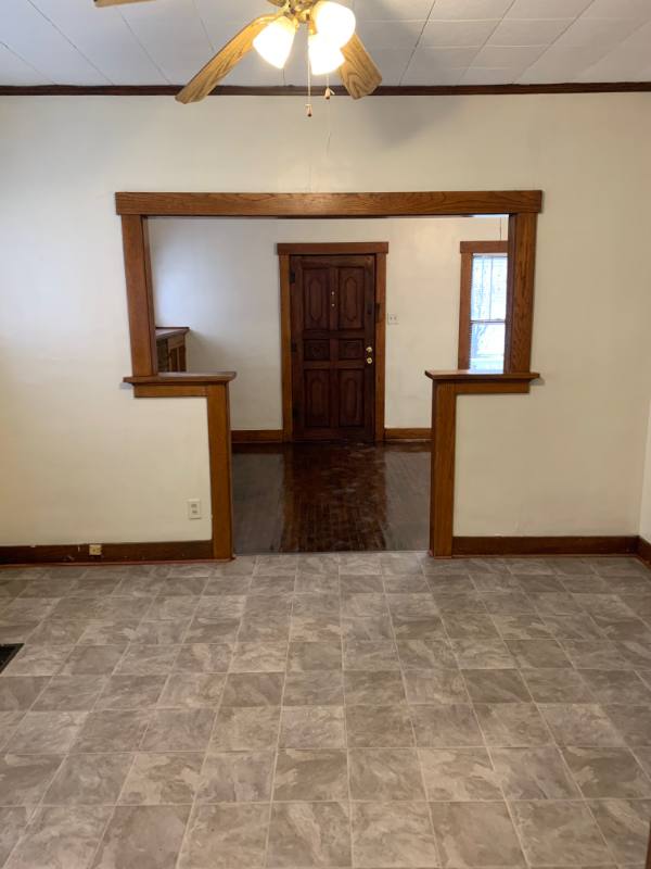 House for rent at 520 SW 5th St, Topeka, KS 66603
