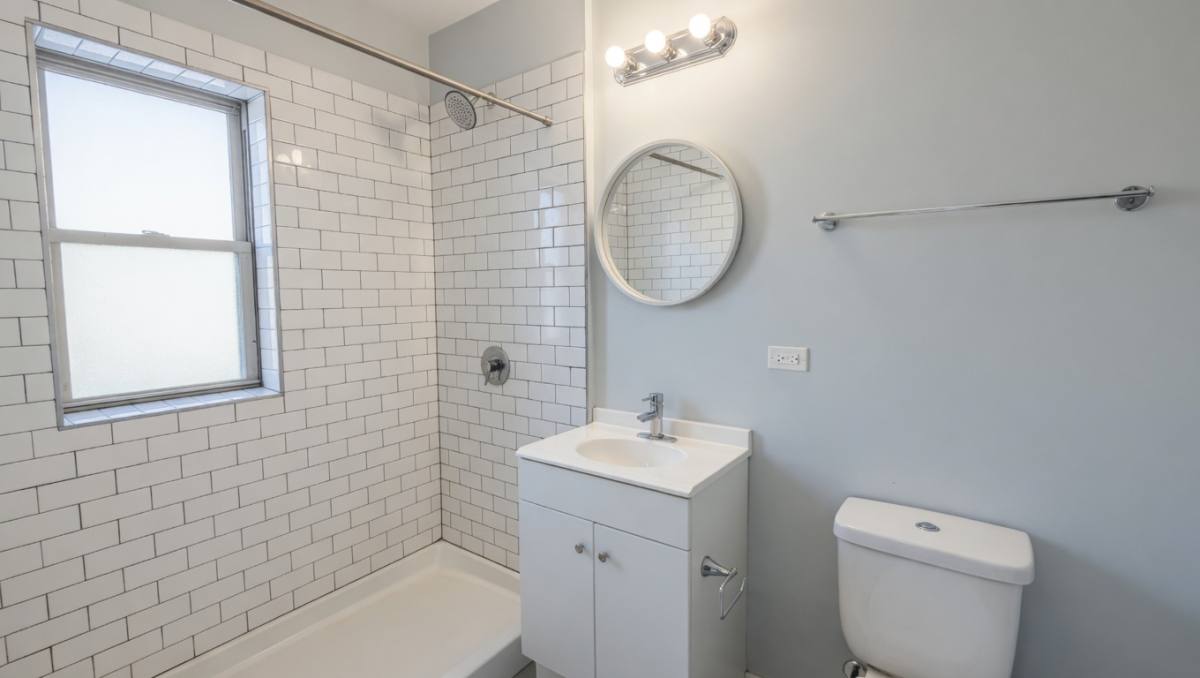 Apartment for rent at 4700 N Racine Ave #102, Chicago, IL 60640