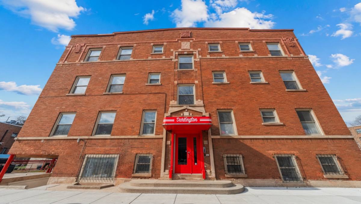Apartment for rent at 4700 N Racine Ave #102, Chicago, IL 60640
