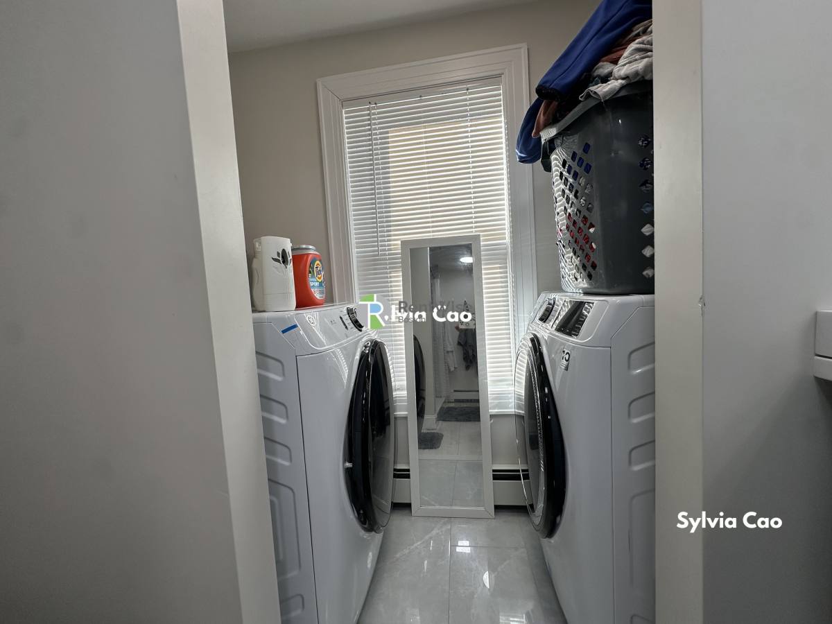 Apartment for rent at 14 Marshall St #1, Watertown, MA 02472
