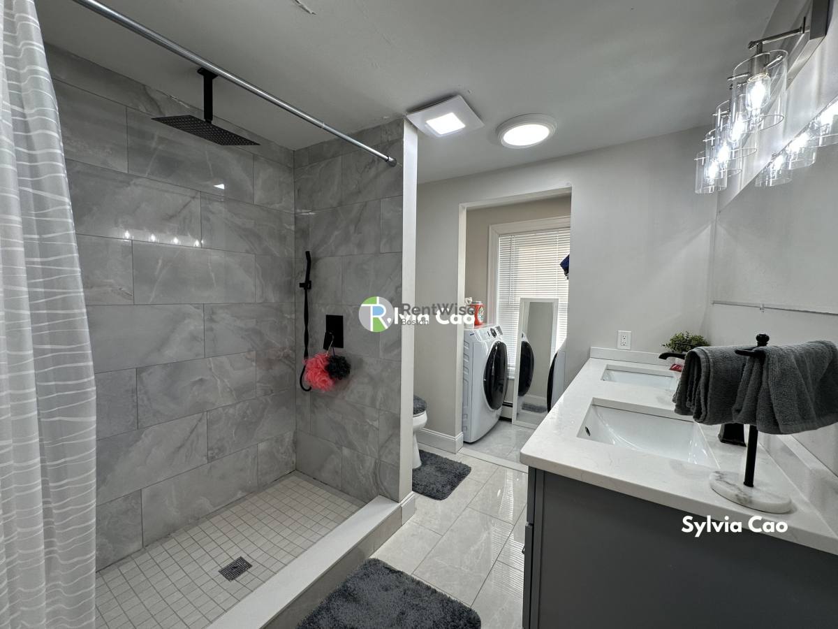Apartment for rent at 14 Marshall St #1, Watertown, MA 02472