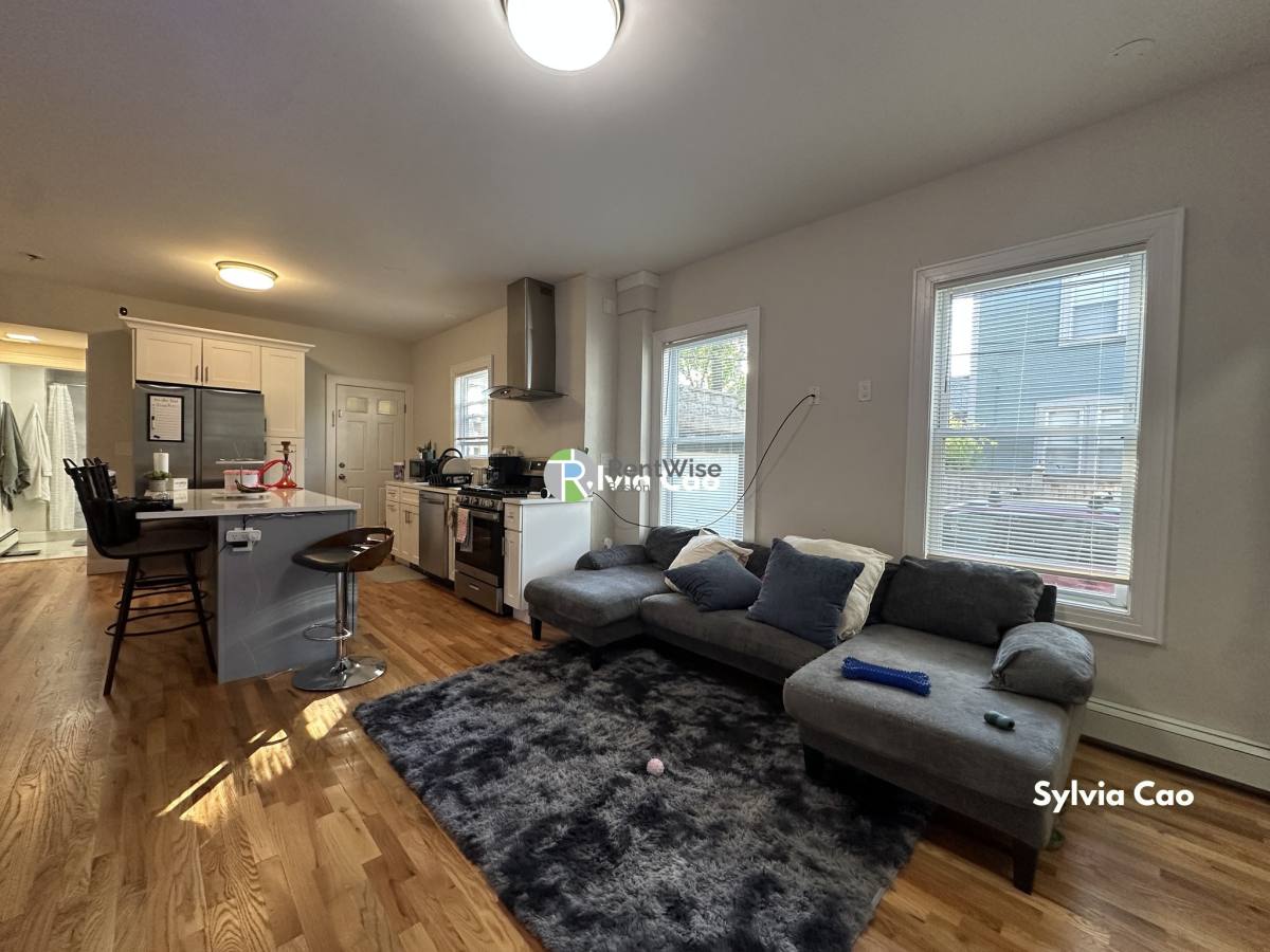 Apartment for rent at 14 Marshall St #1, Watertown, MA 02472