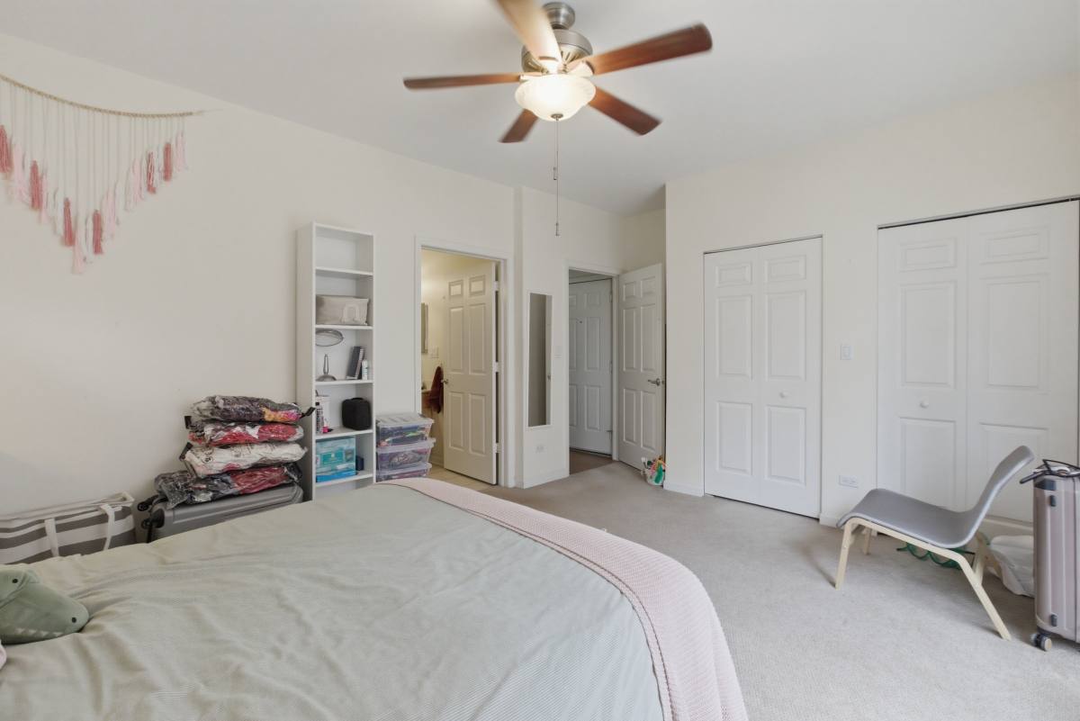 Condo for rent at 808 W University Lane #2B, Chicago, IL 60608