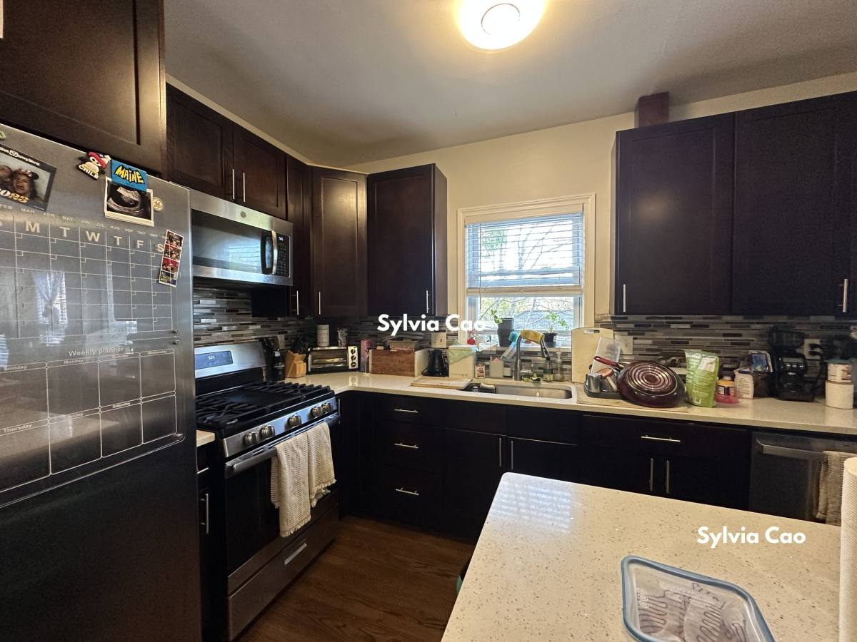 Apartment for rent at 14 Marshall St #2, Watertown, MA 02472