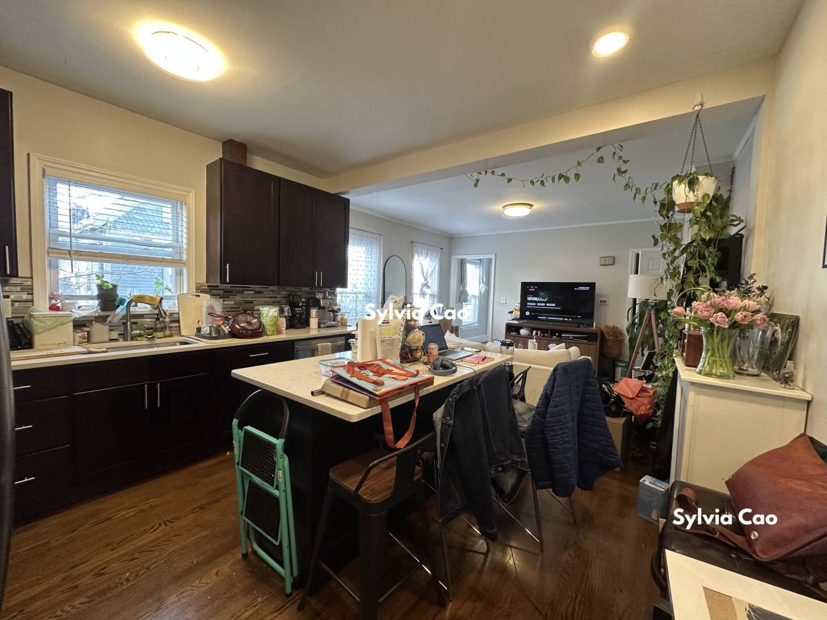 Apartment for rent at 14 Marshall St #2, Watertown, MA 02472