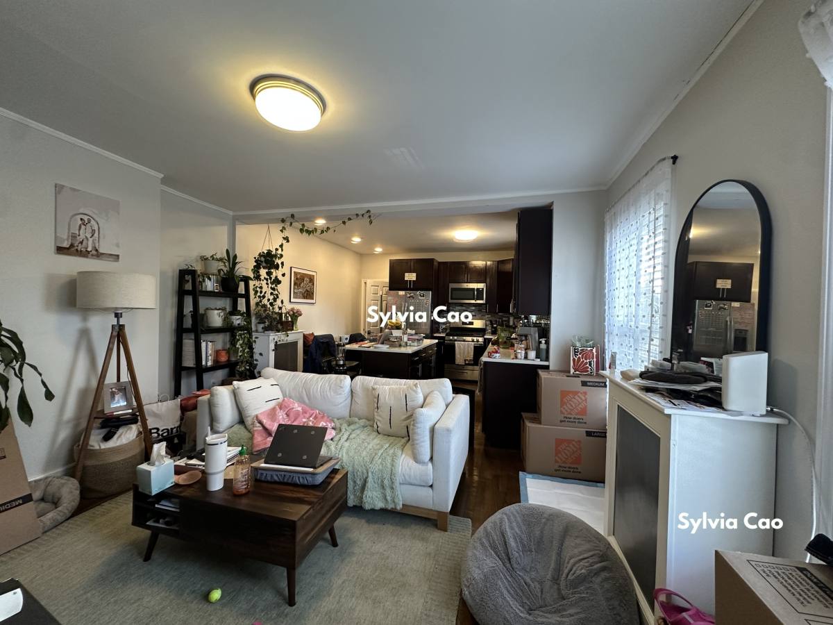Apartment for rent at 14 Marshall St #2, Watertown, MA 02472