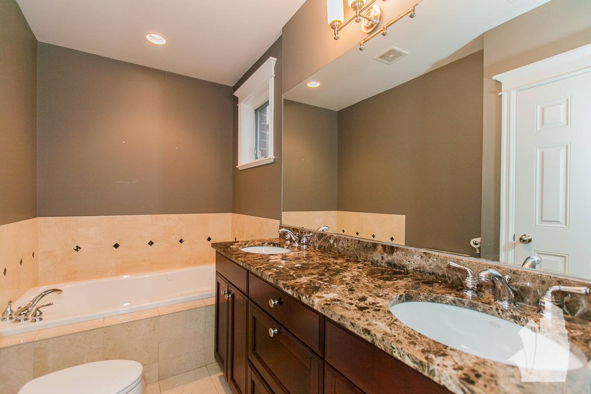 Condo for rent at 3841 Southport #4, Chicago, IL 60657