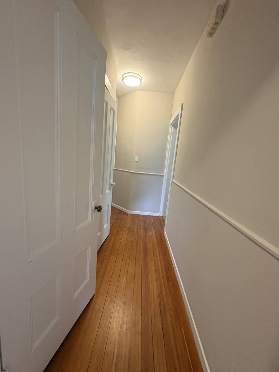 Apartment for rent at 2 Pleasant Ave #3R, Somerville, MA 02143