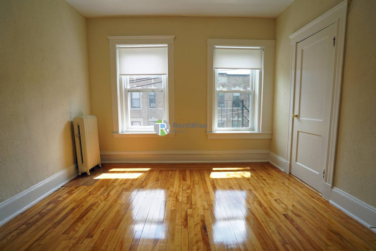 Apartment for rent at 165 Kelton St #33, Brighton, MA 02135