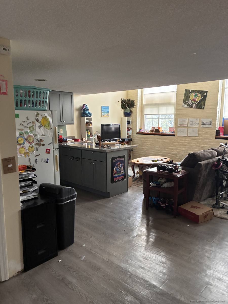 Apartment for rent at 11 Willow #203, Fitchburg, MA 01420