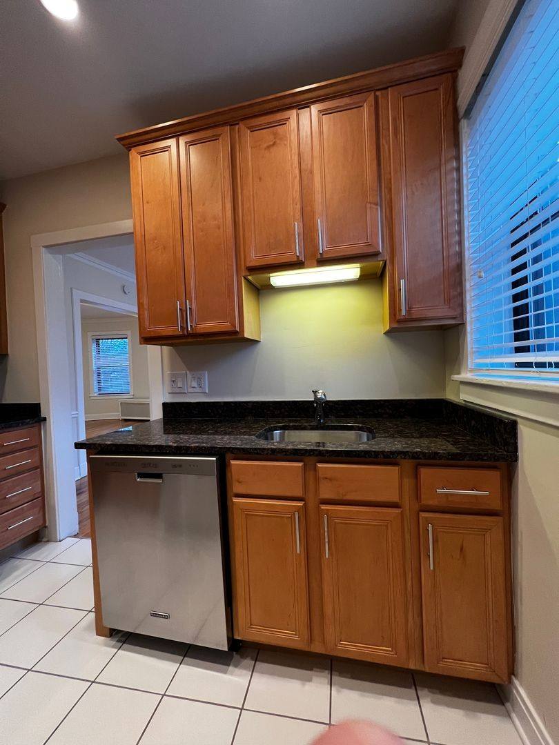 Apartment for rent at 209 Kedzie St #2A, Evanston, IL 60202