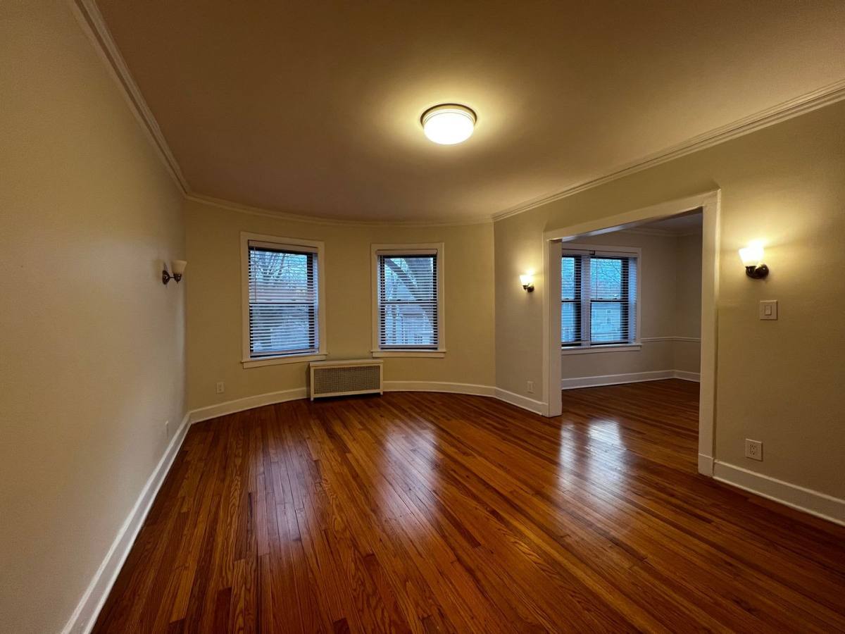 Apartment for rent at 209 Kedzie St #2A, Evanston, IL 60202