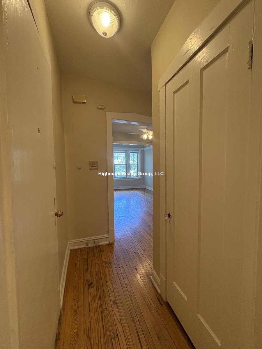 Apartment for rent at 550 Elmwood #4N, Evanston, IL 60202