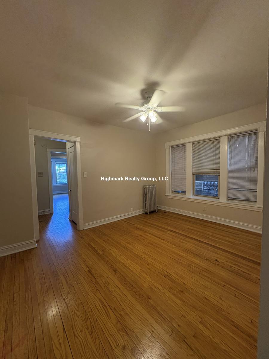 Apartment for rent at 550 Elmwood #4N, Evanston, IL 60202